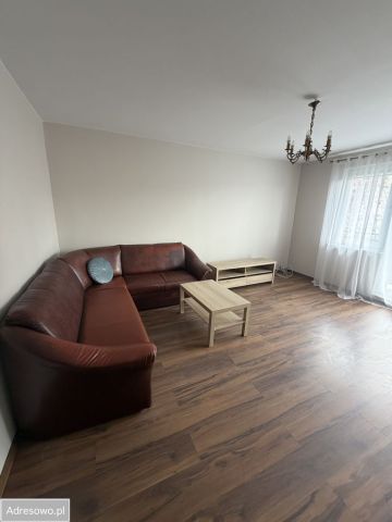 Mieszkanie 3-pokojowe Tomaszów Mazowiecki, ul. Synów Pułku. Zdjęcie 1