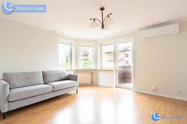 Mieszkanie 3-pokojowe Kraków Grzegórzki, ul. Fiołkowa. Zdjęcie 1