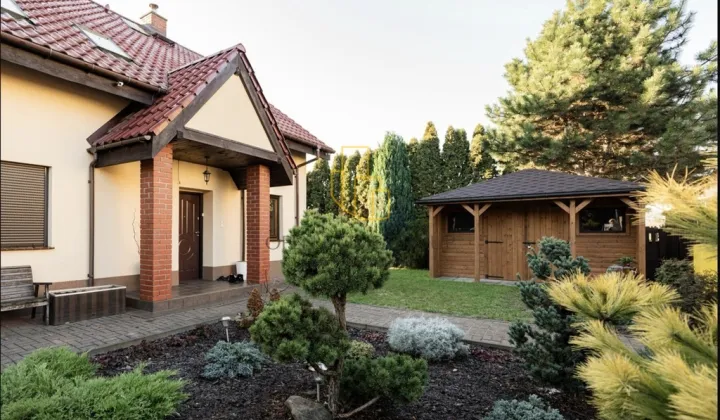 dom wolnostojący, 6 pokoi Wrocław