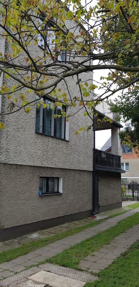 dom wolnostojący, 7 pokoi Kowale Trakt Ożarowski, ul. Ożarowska. Zdjęcie 3