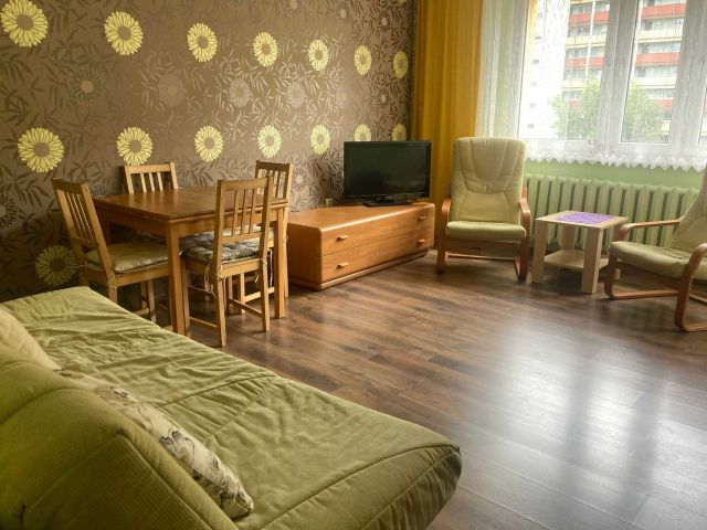 Mieszkanie 3-pokojowe Opole, ul. Piotrkowska. Zdjęcie 1