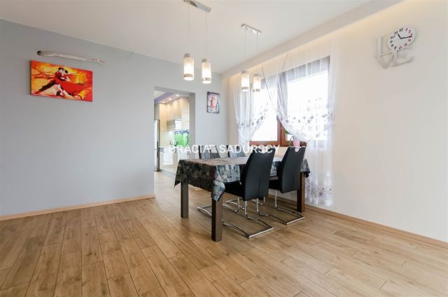 dom wolnostojący, 7 pokoi Myślenice Górne Przedmieście. Zdjęcie 34