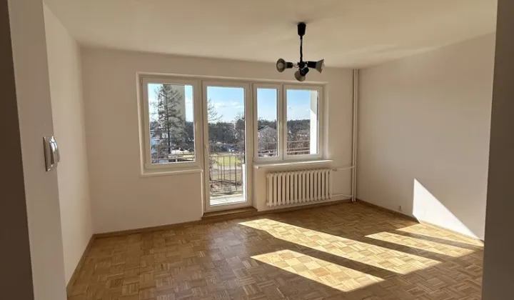 Mieszkanie 3-pokojowe Legionowo, ul. Władysława Broniewskiego