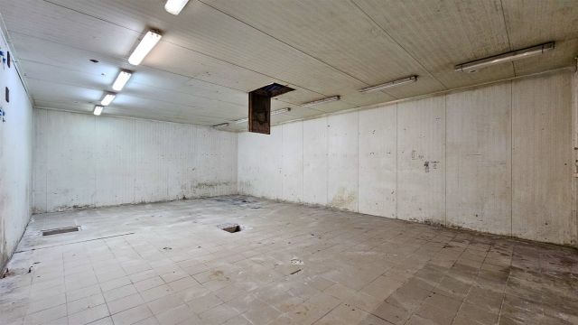 Hala/magazyn Pisz, ul. Wojska Polskiego. Zdjęcie 13