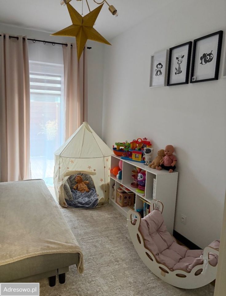 Mieszkanie 3-pokojowe Nowy Dwór Mazowiecki, ul. Jasna. Zdjęcie 2