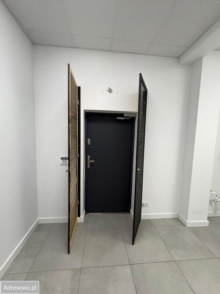 Lokal Zielonka, ul. Orzechowa. Zdjęcie 4