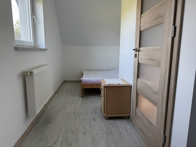 dom wolnostojący, 3 pokoje Szczytna, ul. Dębowa. Zdjęcie 7