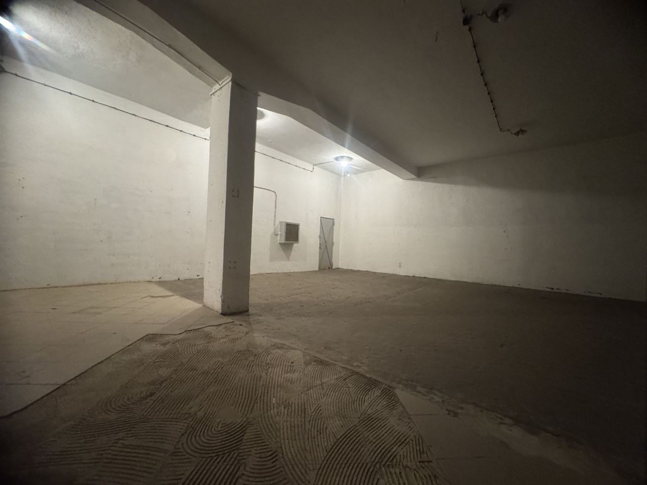 Hala/magazyn Warszawa Kamionek. Zdjęcie 2