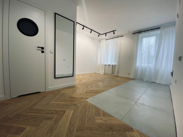 Mieszkanie 3-pokojowe Warszawa Mokotów, ul. Sielecka. Zdjęcie 1