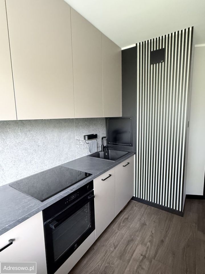 Mieszkanie 4-pokojowe Łódź Radogoszcz, ul. Jesionowa. Zdjęcie 16