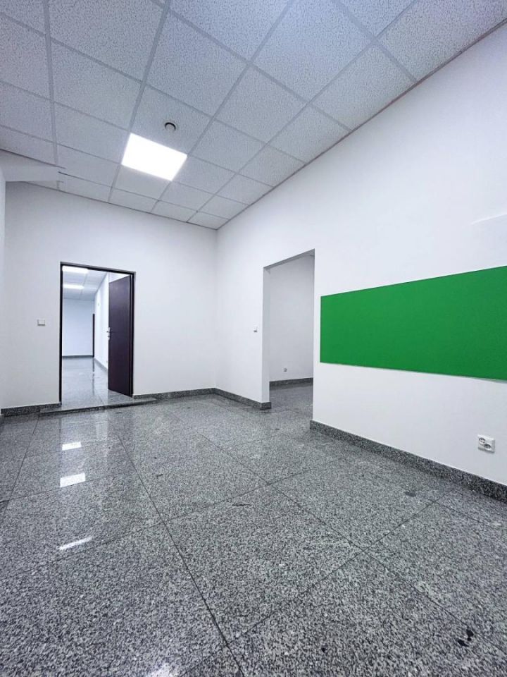 Hala/magazyn Łódź, al. marsz. Józefa Piłsudskiego. Zdjęcie 4
