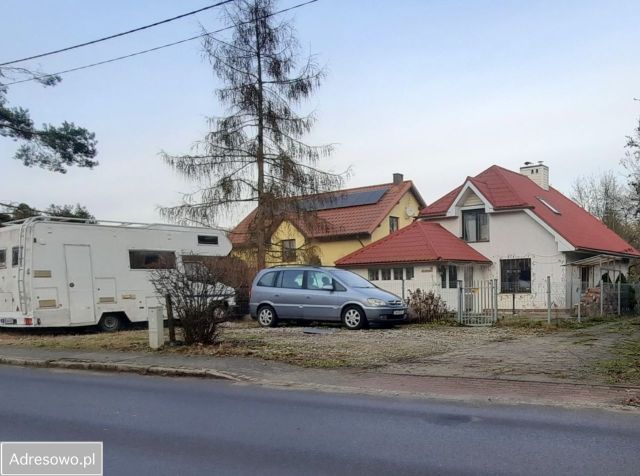 dom wolnostojący, 4 pokoje Księginice. Zdjęcie 1