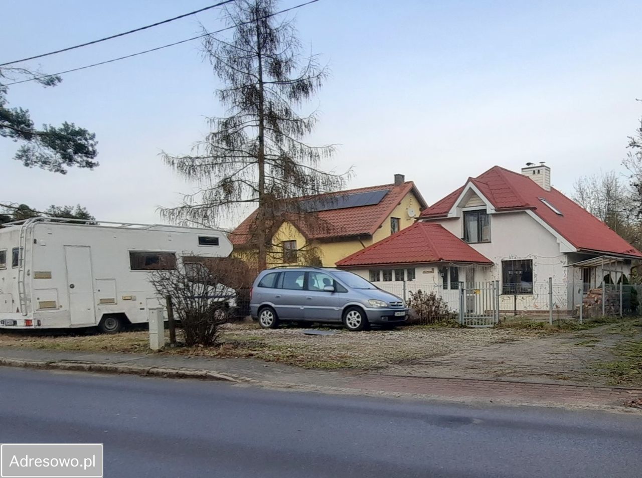 dom wolnostojący, 4 pokoje Księginice