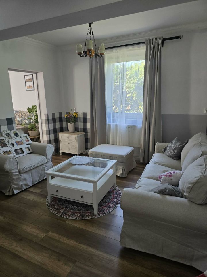 dom wolnostojący, 5 pokoi Zarzecze, ul. Graniczna. Zdjęcie 2