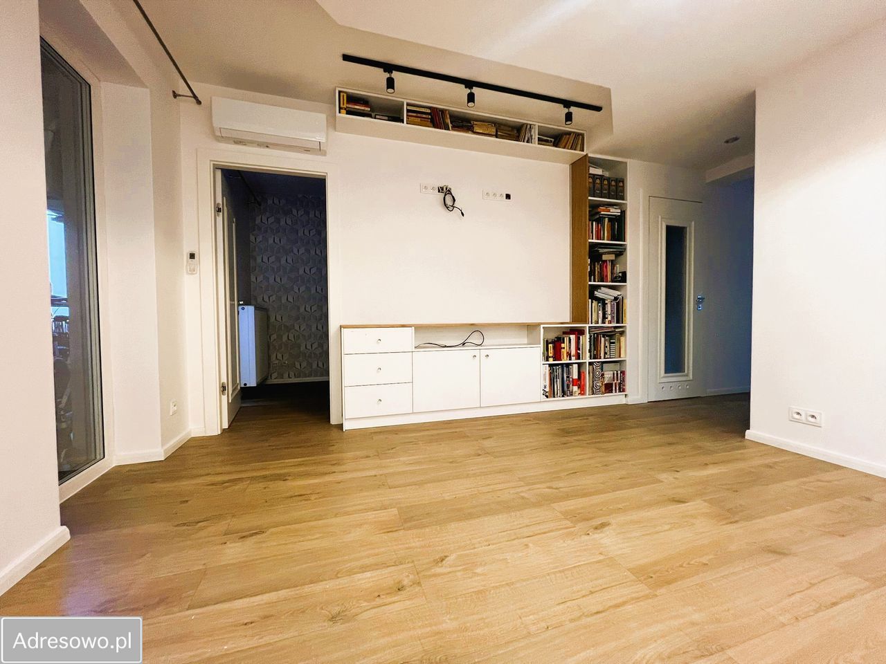 Mieszkanie 4-pokojowe Warszawa Praga-Południe, ul. Gdecka. Zdjęcie 1