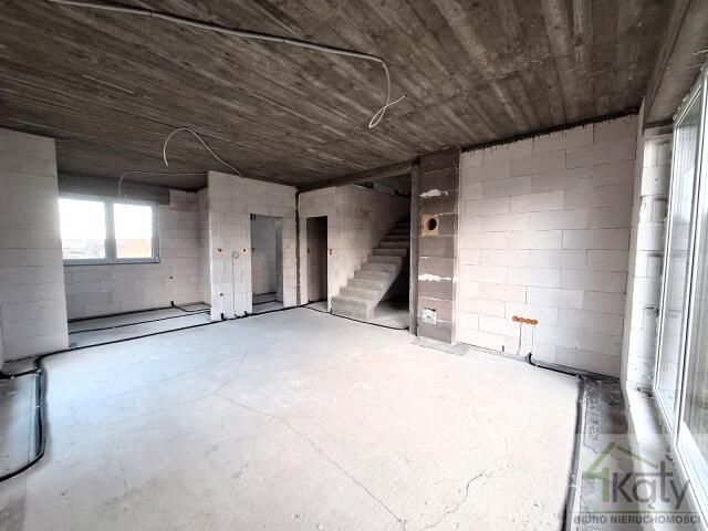 dom wolnostojący, 6 pokoi Pęglity. Zdjęcie 14