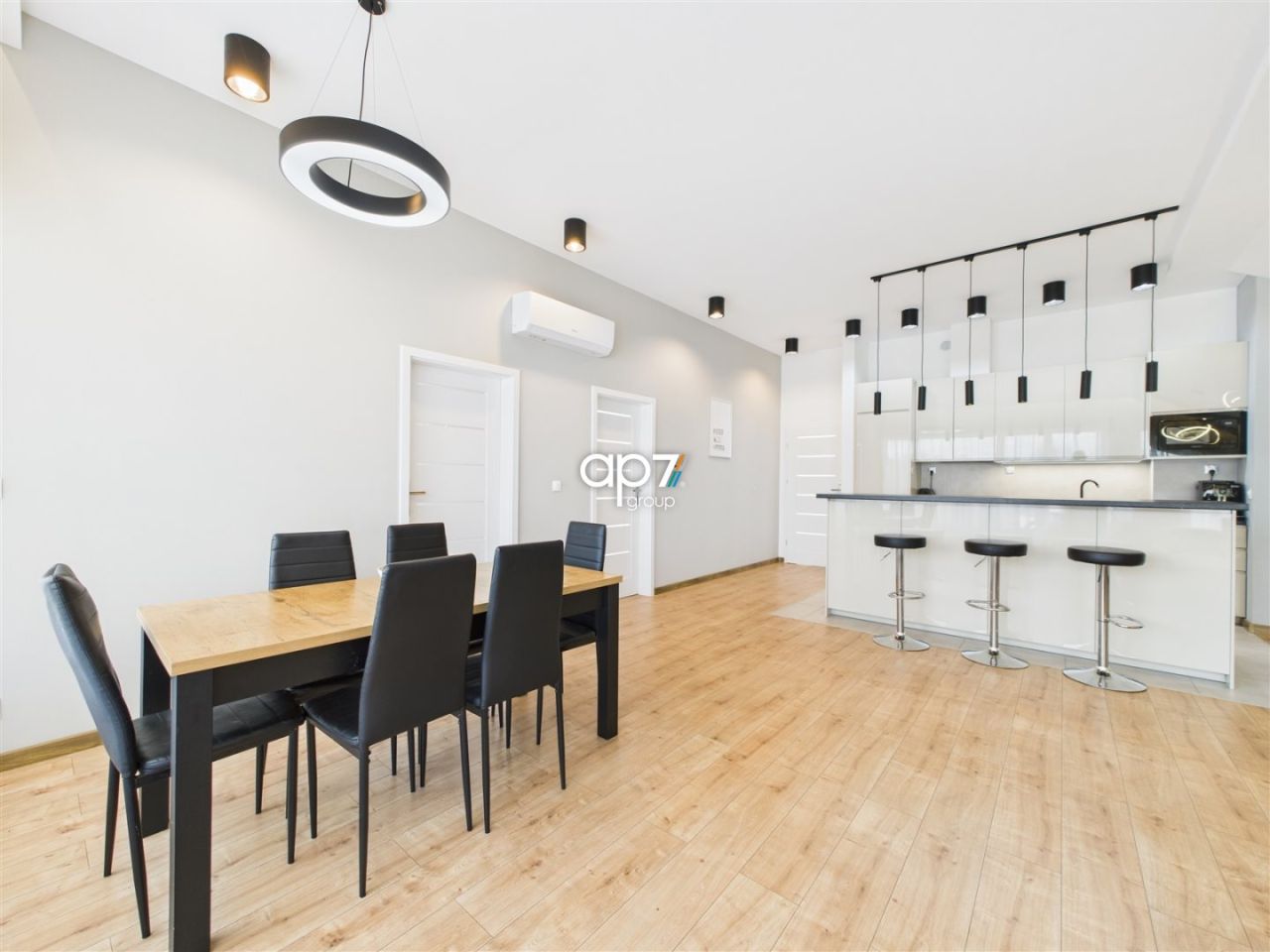 Mieszkanie 4-pokojowe Kraków Dębniki, ul. Tyniecka. Zdjęcie 3