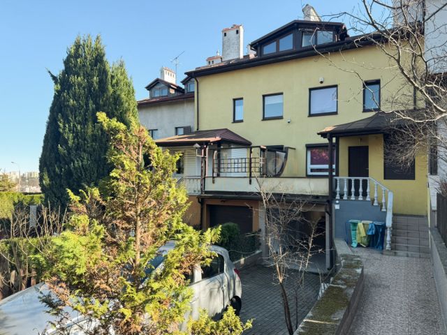 dom szeregowy, 8 pokoi Gdynia Wielki Kack, ul. Gryfa Pomorskiego. Zdjęcie 3