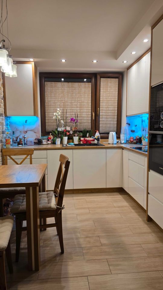 Mieszkanie 3-pokojowe Polanów, ul. Mariańskie Wzgórze. Zdjęcie 4