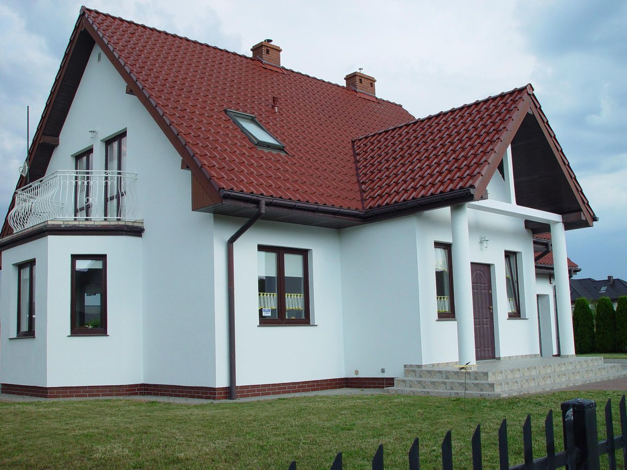 dom wolnostojący, 5 pokoi Nowe Bielice, ul. Krokusów. Zdjęcie 2