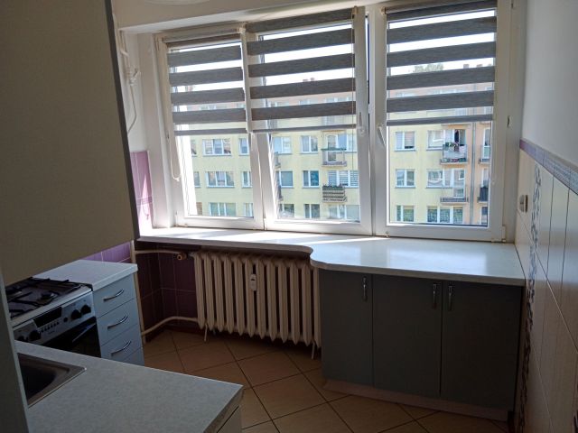 Mieszkanie 3-pokojowe Kętrzyn, ul. Różana. Zdjęcie 1