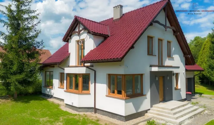 dom wolnostojący, 6 pokoi Pewel Wielka