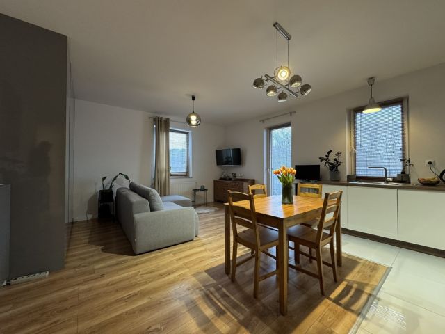 Mieszkanie 2-pokojowe Kraków, ul. Adama Bochenka. Zdjęcie 4