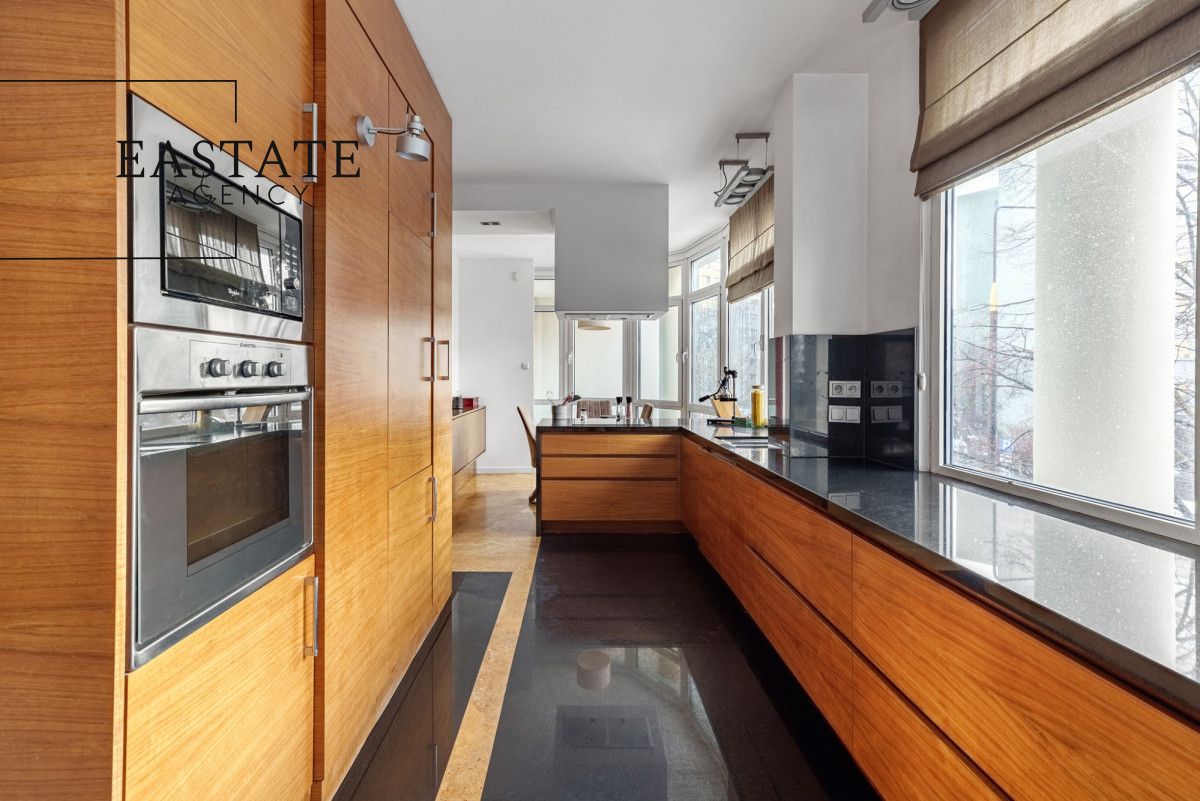 Mieszkanie 6-pokojowe Warszawa Śródmieście, ul. Czerniakowska. Zdjęcie 2