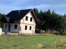 dom wolnostojący, 4 pokoje Trzcianka, ul. Sadowa. Zdjęcie 1