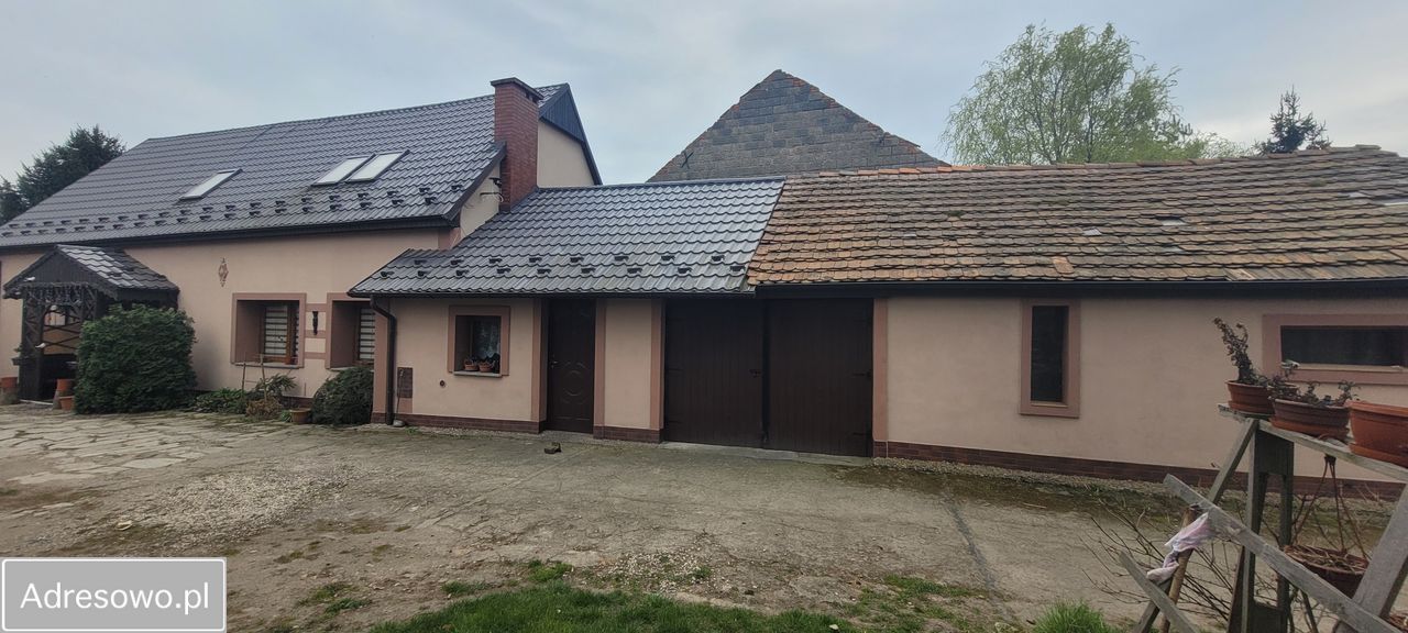 dom wolnostojący, 10 pokoi Krzepice. Zdjęcie 13