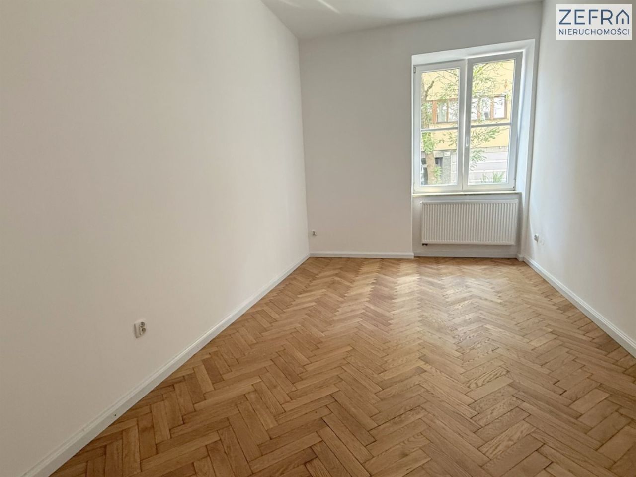 Lokal Kraków Stare Miasto. Zdjęcie 3