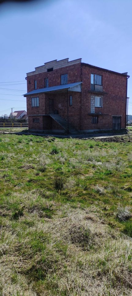 dom wolnostojący Oblęgór. Zdjęcie 3