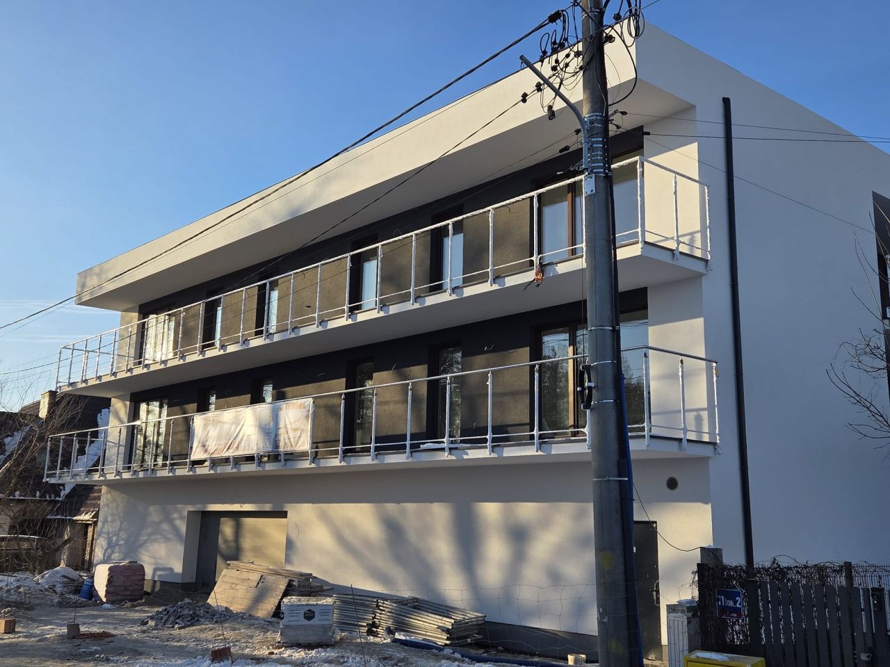 Mieszkanie 3-pokojowe Marki Czarna Struga, ul. Sowia. Zdjęcie 1