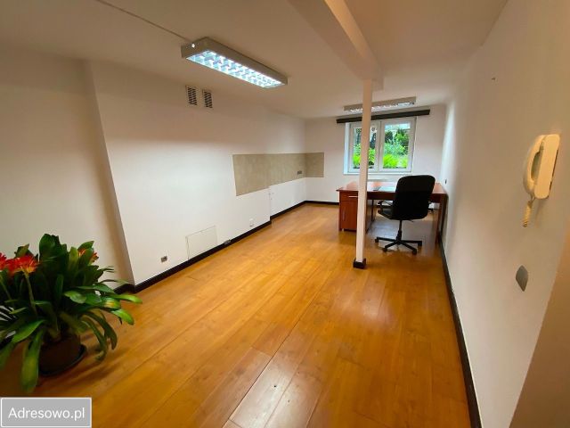 Biuro Kraków Śródmieście, ul. ks. bp. Władysława Bandurskiego. Zdjęcie 1