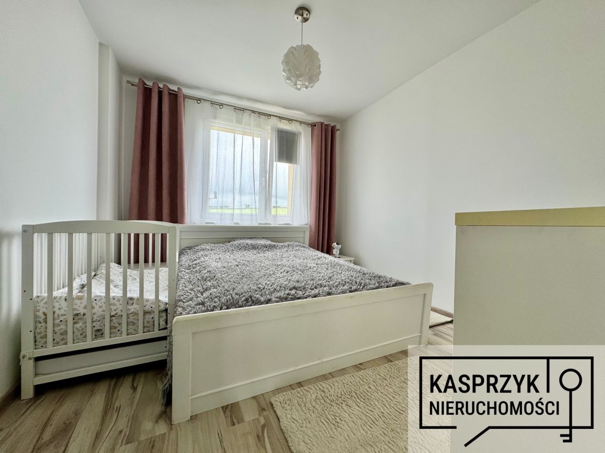 Mieszkanie 3-pokojowe Krosno, ul. Niepodległości. Zdjęcie 4