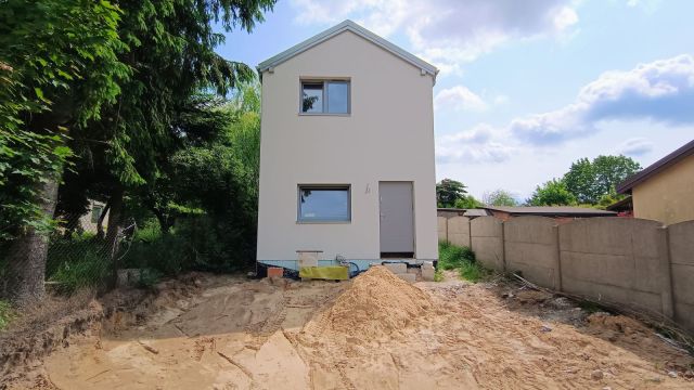 dom wolnostojący, 3 pokoje Andrespol. Zdjęcie 1