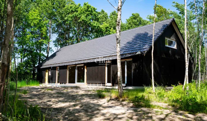 dom wolnostojący, 4 pokoje Czerniewo