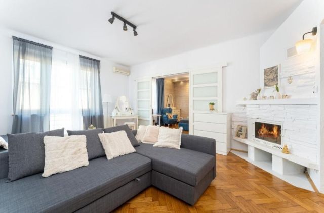 Mieszkanie 5-pokojowe Kraków Salwator, Bolesława Komorowskiego. Zdjęcie 1