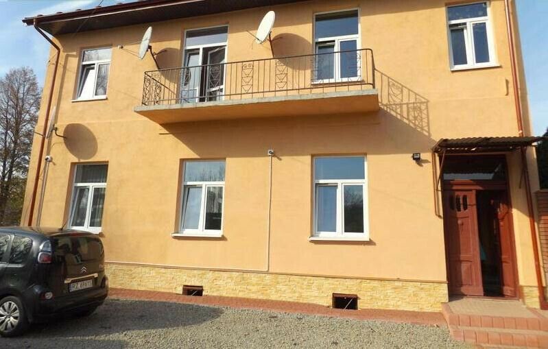 kamienica, 7 pokoi Krosno Śródmieście