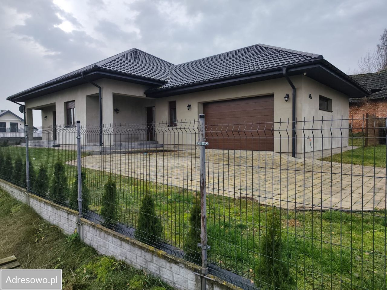 dom wolnostojący, 4 pokoje Chełmce