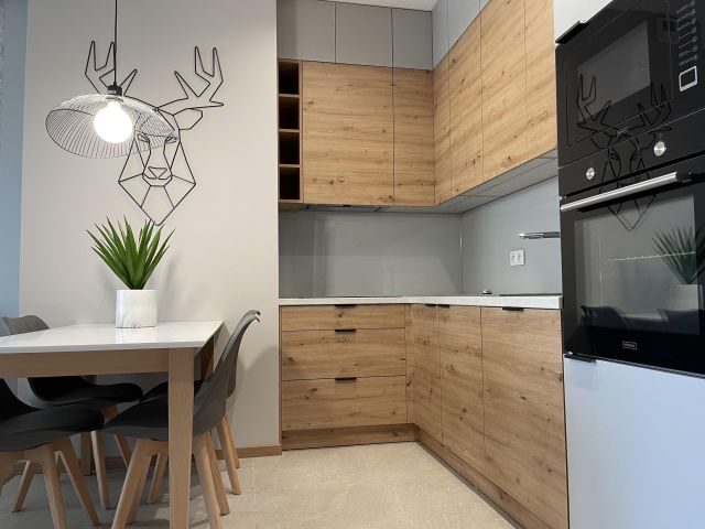 Mieszkanie 3-pokojowe Katowice Bogucice, ul. Henryka Mikołaja Góreckiego. Zdjęcie 1