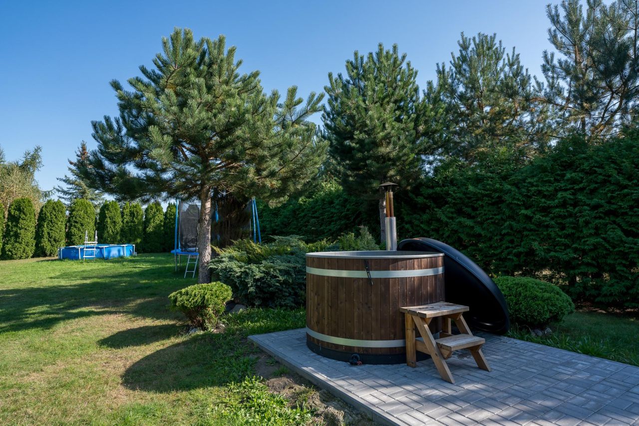 dom wolnostojący, 3 pokoje Urowo. Zdjęcie 9