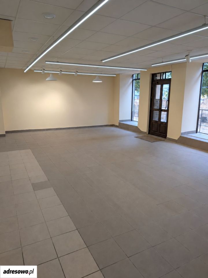 Lokal Czaplinek, rynek Rynek. Zdjęcie 4
