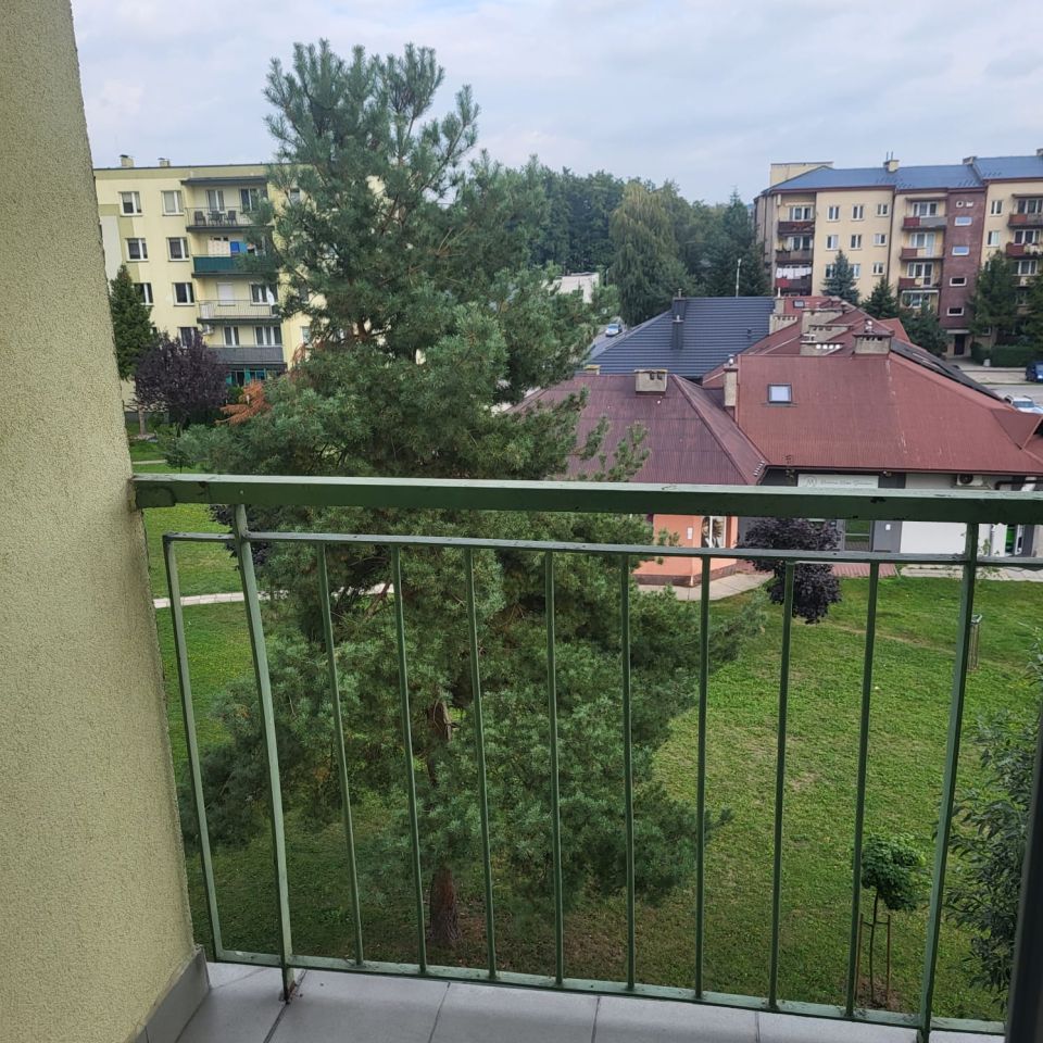 Mieszkanie 3-pokojowe Tarnów Rzędzin, os. Zielone. Zdjęcie 12