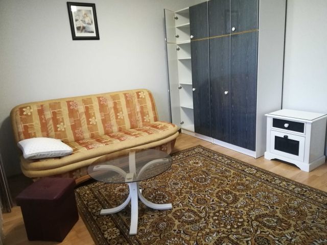 Mieszkanie 2-pokojowe Ostrowiec Świętokrzyski. Zdjęcie 1