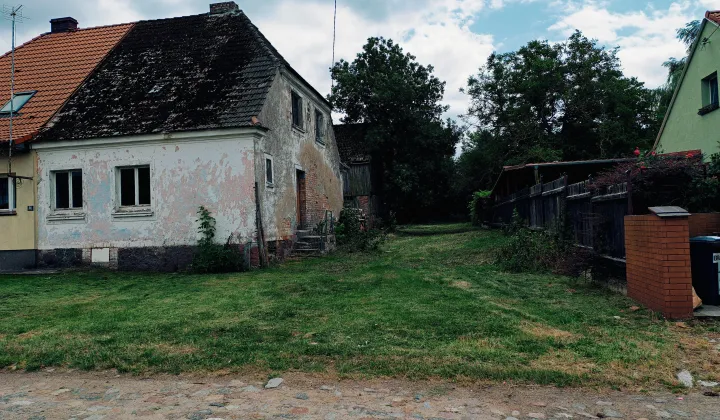 bliźniak, 3 pokoje Bralęcin, Brak