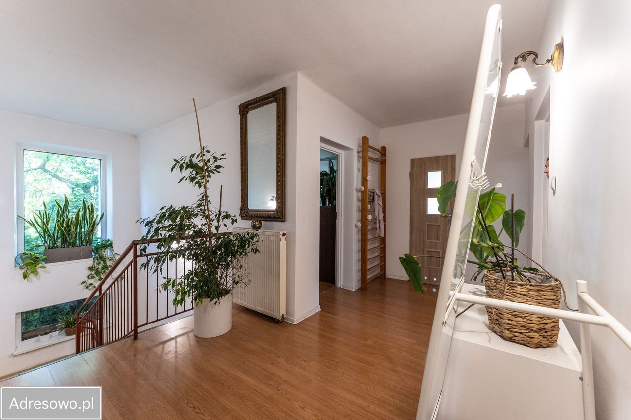 dom wolnostojący, 6 pokoi Katowice Podlesie. Zdjęcie 4