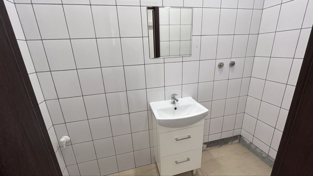 Lokal Legnica Centrum, ul. Mordechaja Anielewicza. Zdjęcie 5