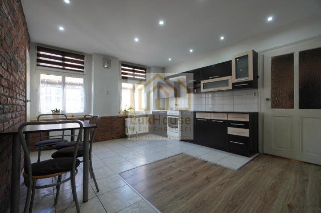 Mieszkanie 3-pokojowe Bytom, ul. Józefa Jainty. Zdjęcie 1