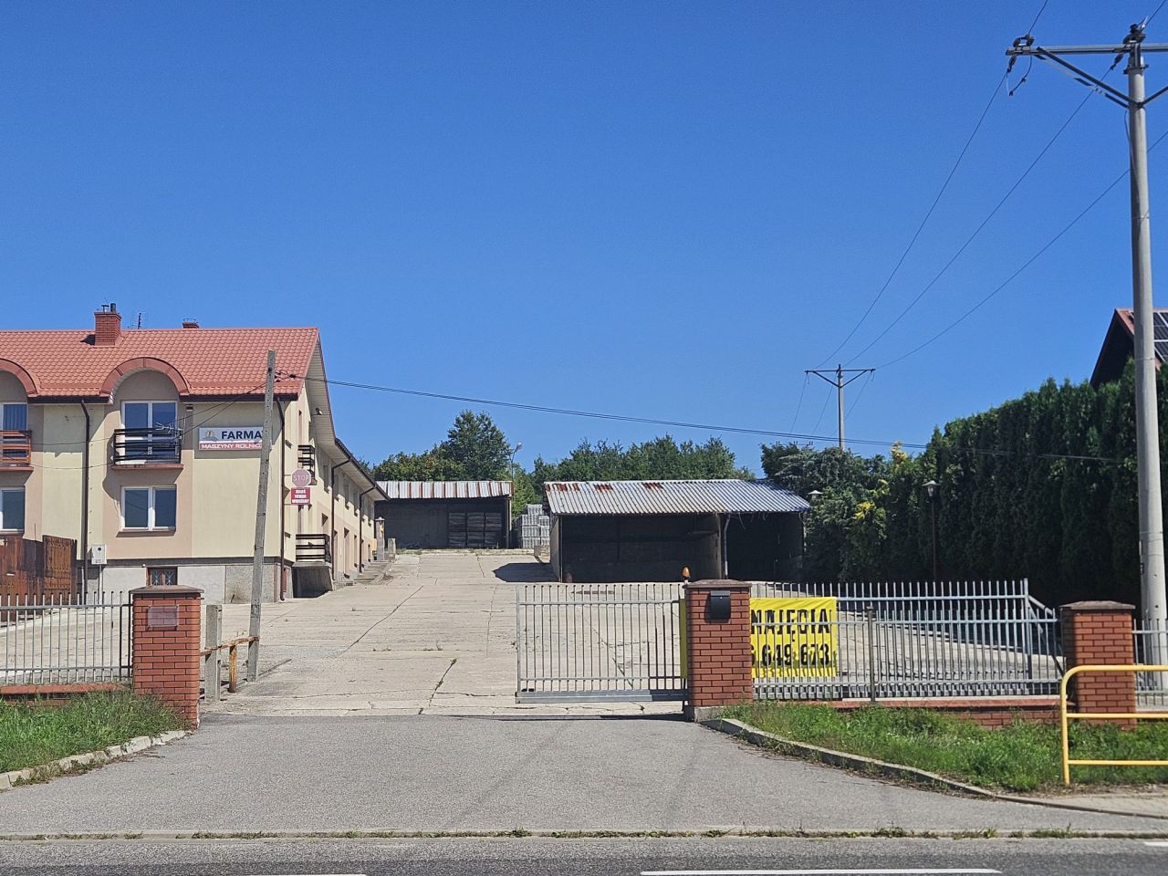 Nieruchomość komercyjna Busko-Zdrój Bronina, ul. Partyzantów. Zdjęcie 2